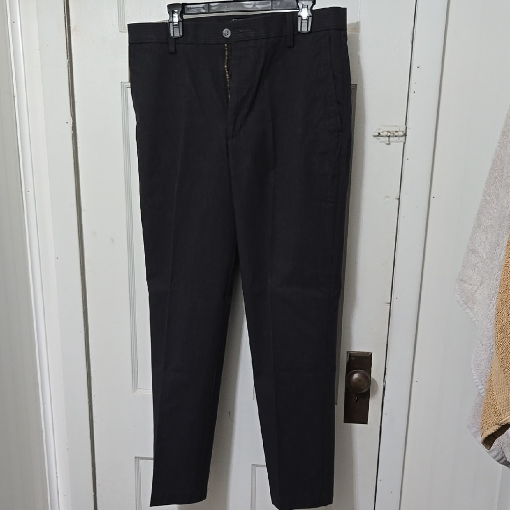 Dockers DARK GRAY NWT Dress Pants Straight-Leg Classic STRIPE 34W 30L NWT
